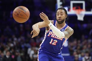 NBA生涯場均7.6分！歐媒：瓦倫西亞與前76人前鋒沃特福德深度談判