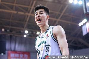 稅前年薪600萬！郭昊文和南京同曦完成三年頂薪合同續約