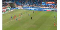 可惜啊！傷停補時最后階段，金永浩轉身抽射中柱