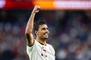 羅德里昔日采訪談巴薩：我覺得我的技術特點就適合像他們這樣踢球